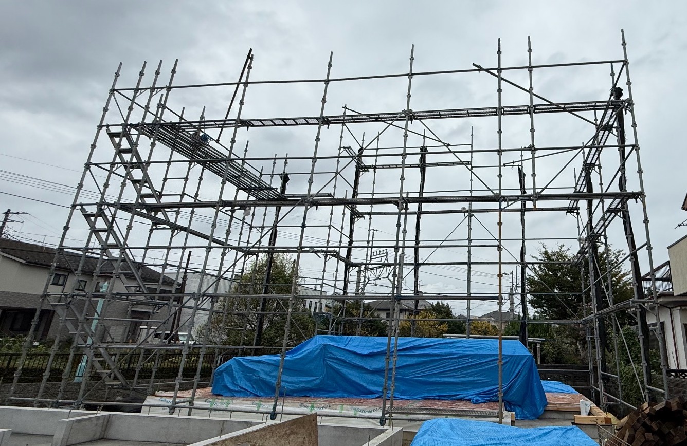 【足場】東大和市清水にて仮設工事